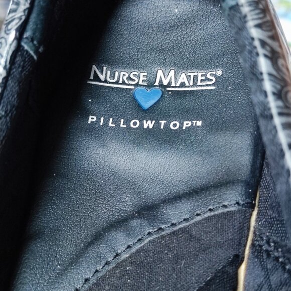 Nurse Mates Pillow Top Clogs women's size 11 M dark silver / black - Picture 8 of 13